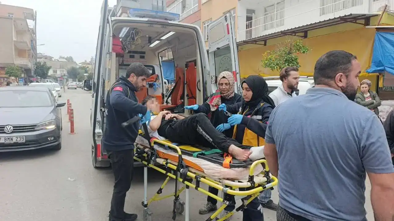 Manavgat’ta Anlık Manevra Büyük Kaza Getirdi! Kameraya Yansıdı 4